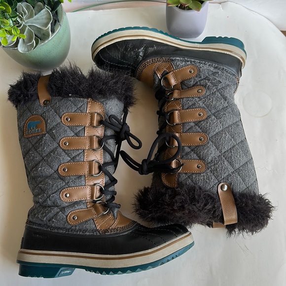 Sorel Tofino Felt Quilted Boots Gray/Black Women's Size 6.5 NL2113-242 - Picture 15 of 16